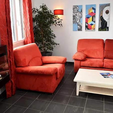 Les Pleiades - Lumineux - Centre Station - Balcon - Parking Couvert Mae-7373 Apartment *